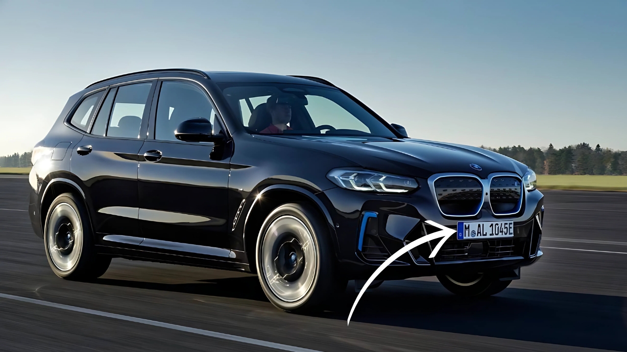 BMW iX3 2025